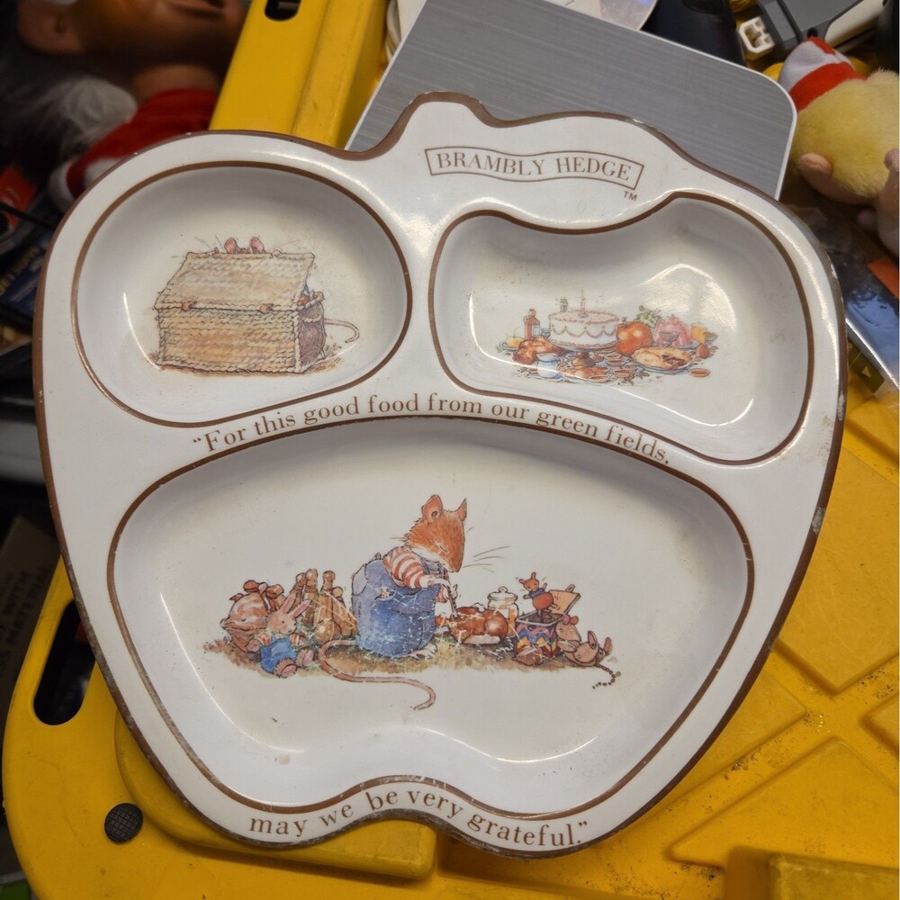 Vintage Brambly Hedge- Plate (3 Sections) Melamine Ware - Jill Barklem